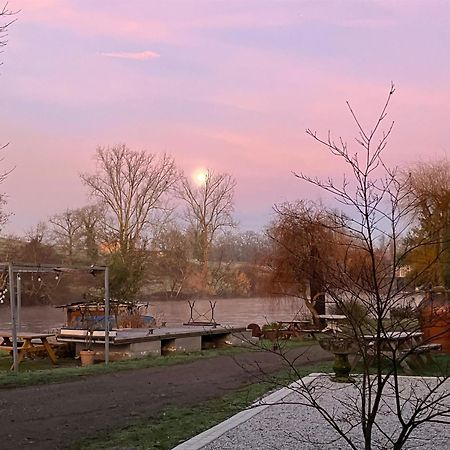 Moon River Chambre D'Hote Сен-Жюньен Экстерьер фото